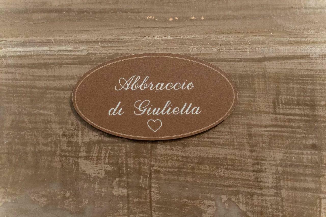 Abbraccio Di Giulietta Apartment Verona Exterior photo